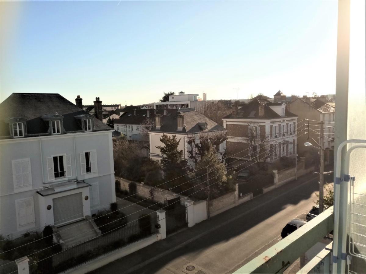 Appartement Proche Gare Et Centre Ville Melun Exterior photo