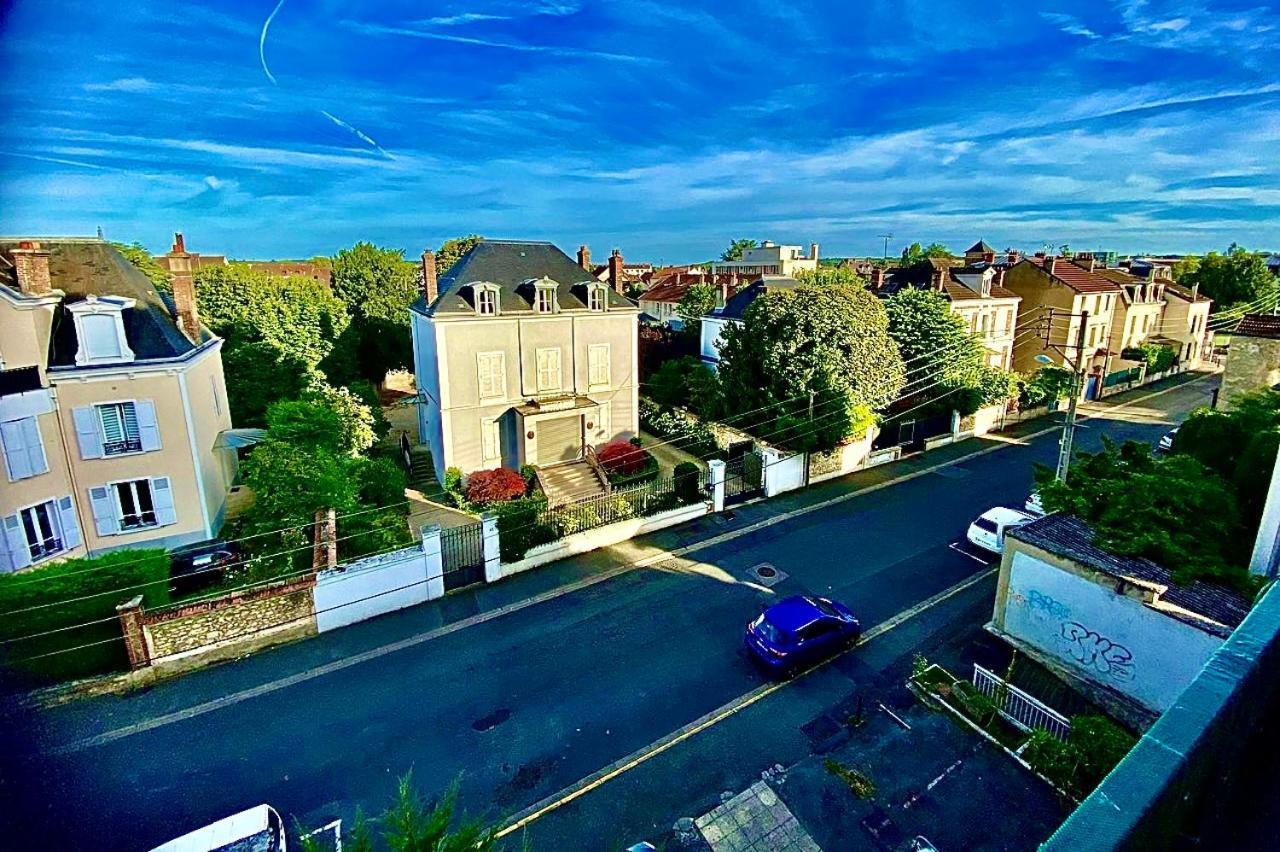 Appartement Proche Gare Et Centre Ville Melun Exterior photo