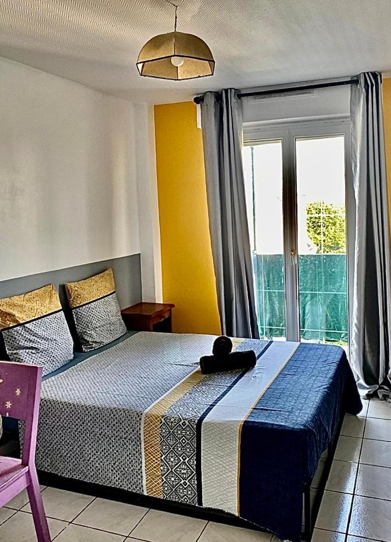 Appartement Proche Gare Et Centre Ville Melun Exterior photo