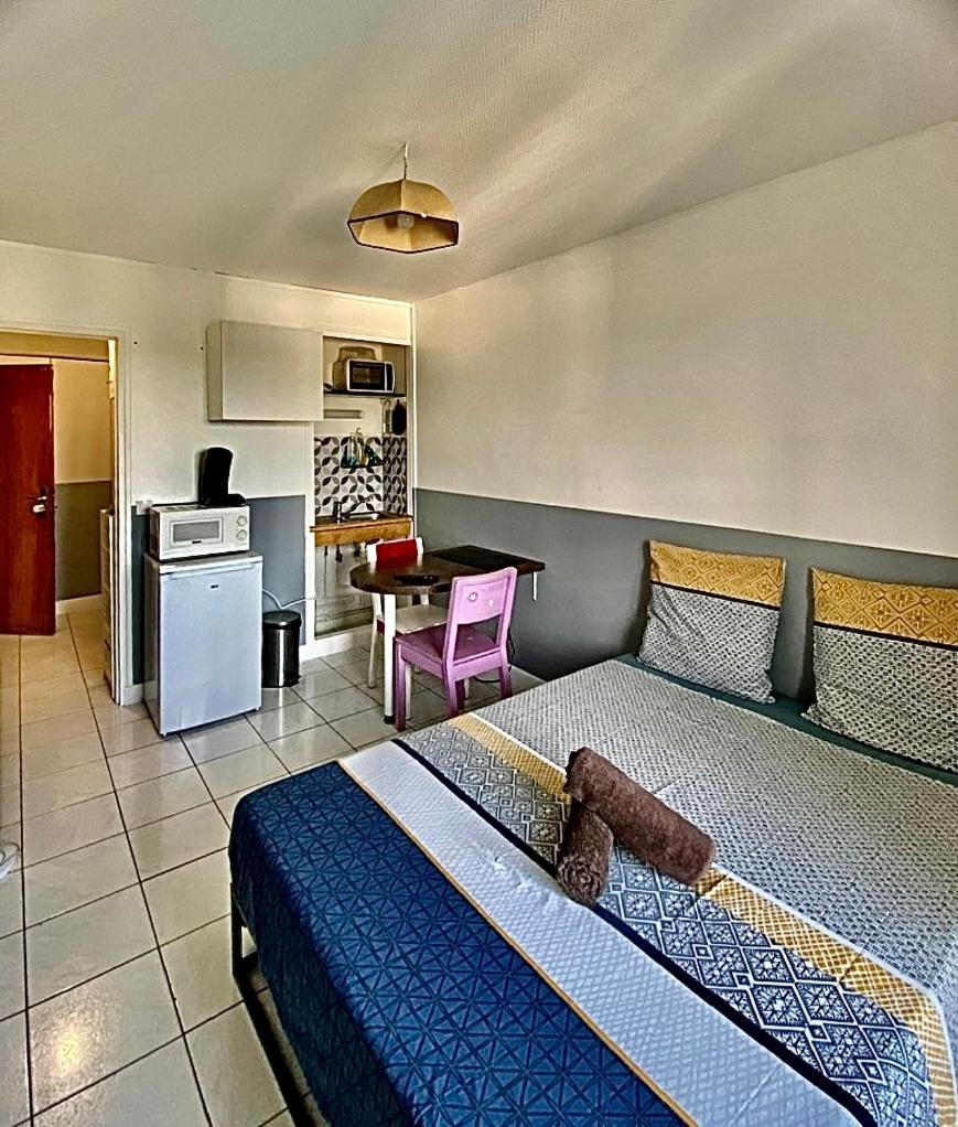 Appartement Proche Gare Et Centre Ville Melun Exterior photo